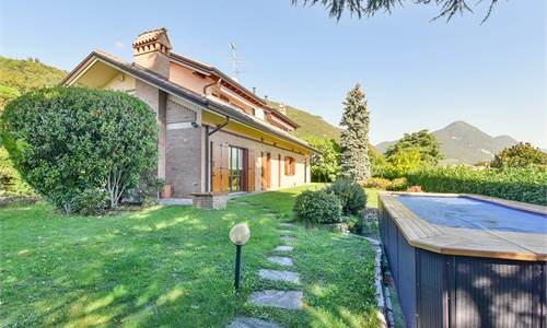 VILLA SINGOLA CON GIARDINO, VISTA PANORAMICA